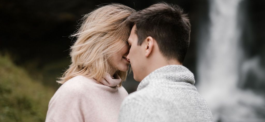 Ideal Latin Dating Sites - Meet Latin Songs through Online Dating App